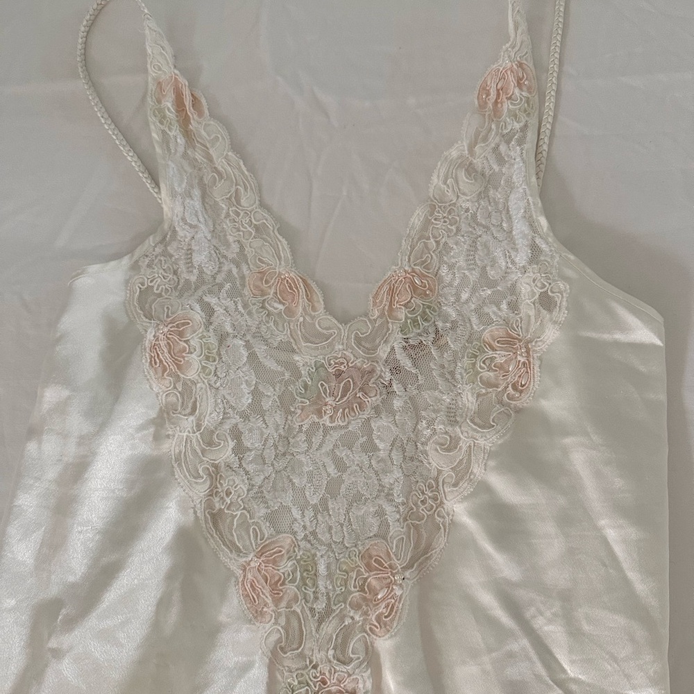 Victoria’s Secret lingerie nightgown/slip